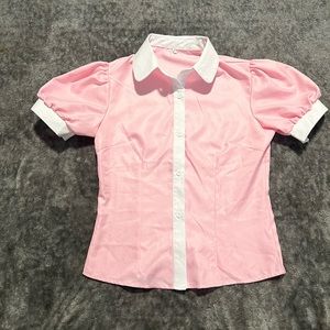 Pink Fitted 50s pin up girl blouse with puff sleeves Barbie Barbiecore vintage